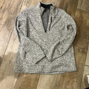 Men's Gray Sweater